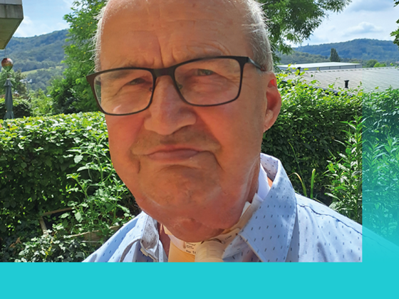 Wolfgang Vogel im Garten 
